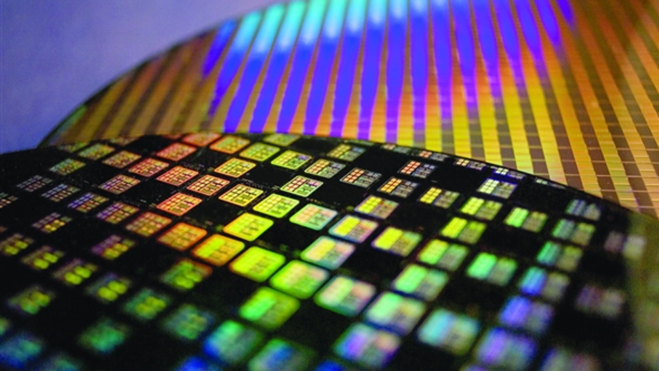 Directamente siguiendo el núcleo de rejilla horizontal de 7 nm y lanzando el proceso 12LP+: mejora del rendimiento del 20 %